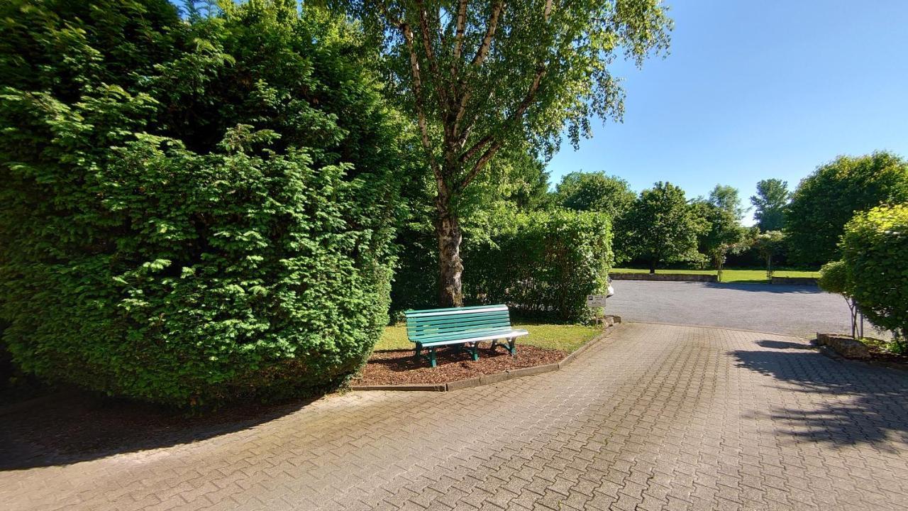 Hotel Landgasthof Fromm Untergruppenbach ภายนอก รูปภาพ