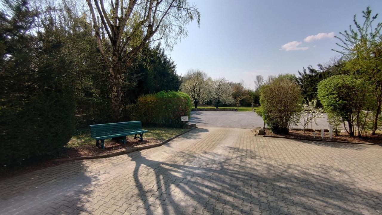 Hotel Landgasthof Fromm Untergruppenbach ภายนอก รูปภาพ