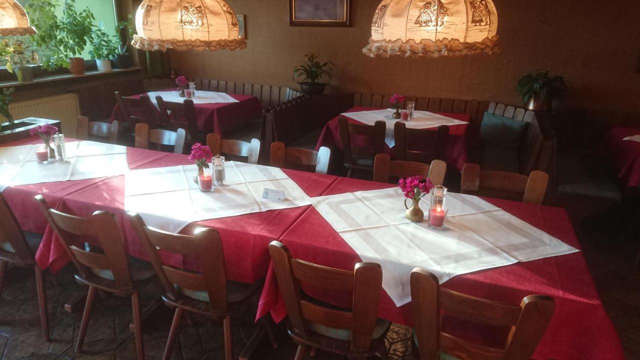Hotel Landgasthof Fromm Untergruppenbach ภายนอก รูปภาพ